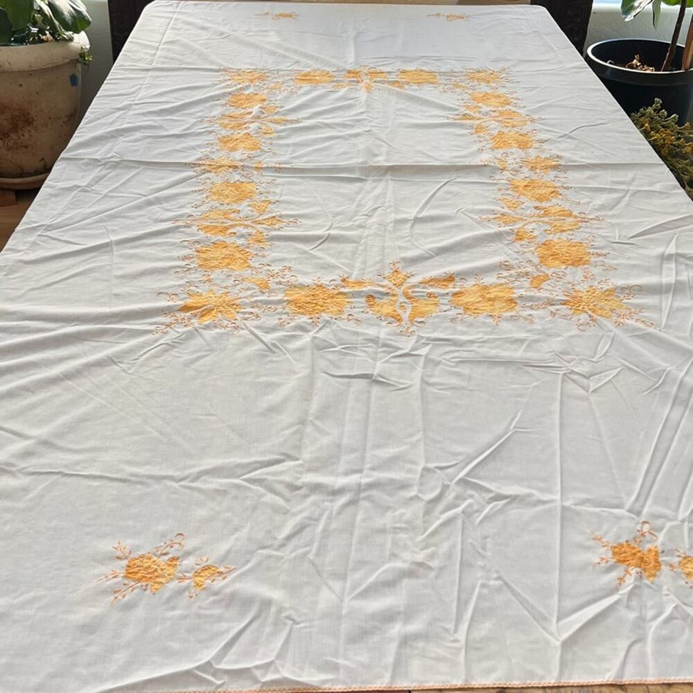 Vintage Hand Embroidered Floral Applique Intricate Design Tablecloth 83 x 69.5